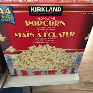 Meet your Posher, Stefania